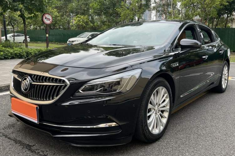 Used Buick LaCrosse 2018 28T Elite Edition
