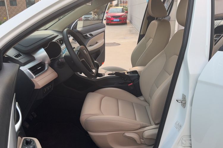 Used Geely Auto Emgrand 2018 1.5L Manual Luxury Model
