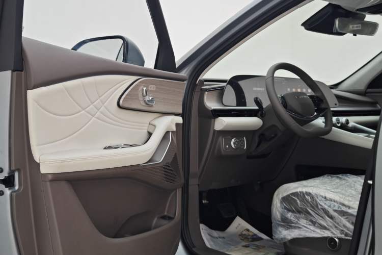 Used  Stellar C-DM 2024 1.5T Long-Range Pro
