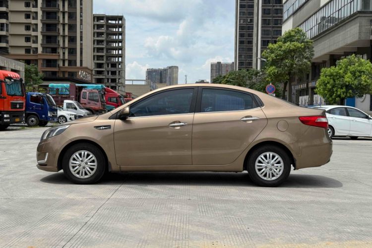 Used Kia K2 2012 Sedan 1.4L MT GLS Commemorative Edition
