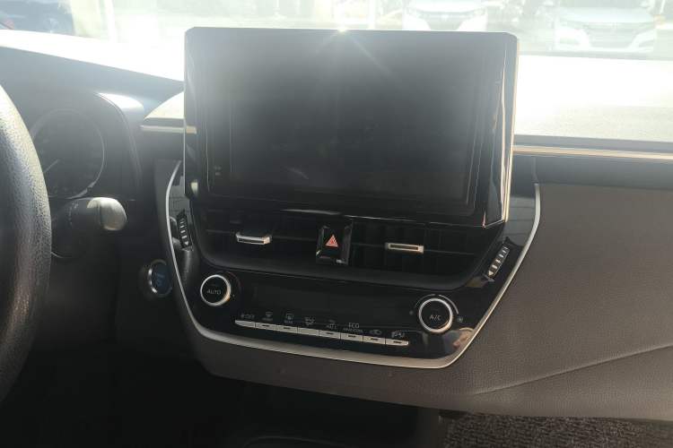 Used Toyota Levin 2021 Dual-Engine 1.8H E-CVT Luxury Edition
