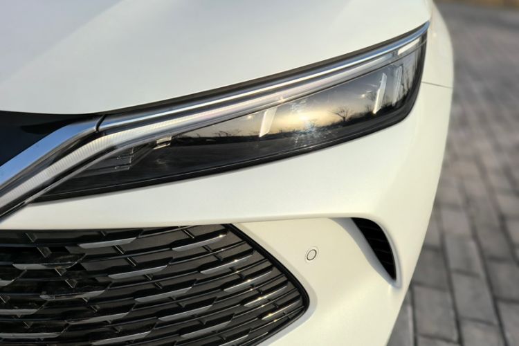 Used BYD Qin L 2025 DM-i Smart Drive 120KM Superior Model
