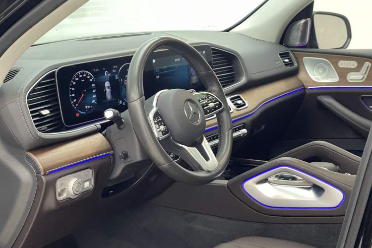 Used Mercedes-Benz GLE 2020 GLE 350 4MATIC Luxury Model
