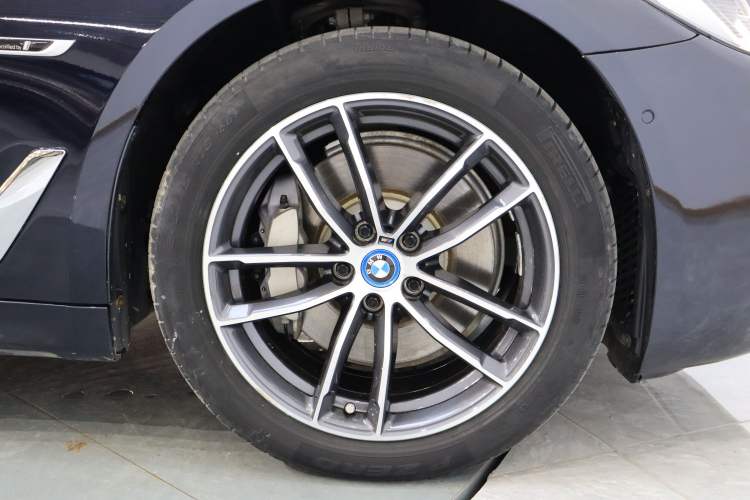 Used BMW 5 Series New Energy 2022 Restyled 535Le M Sport Package
