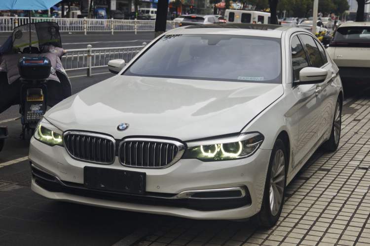 Used BMW 5 Series 2020 525Li Luxury Package