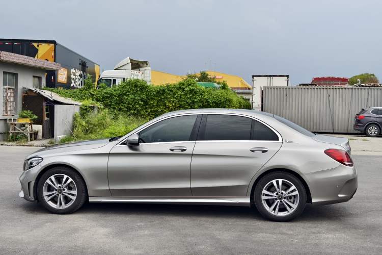 Used Mercedes-Benz C-Class 2021 C 200 L Fashion Edition Sport Version
