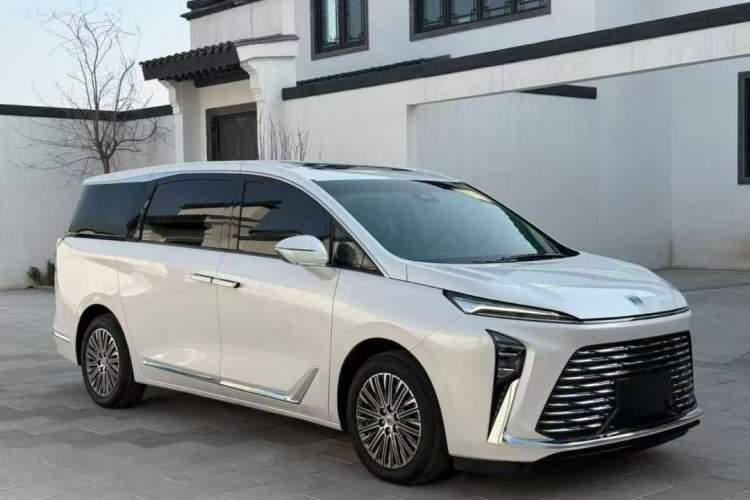 Used Buick GL8 2025 Lu Zun Smart Enjoyment Edition
