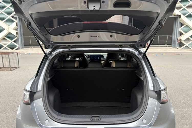 Used BYD Dolphin 2023 420 km Free Version
