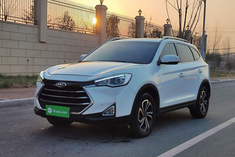 Used JAC Refine S7 2017 2.0T Automatic Luxury Model