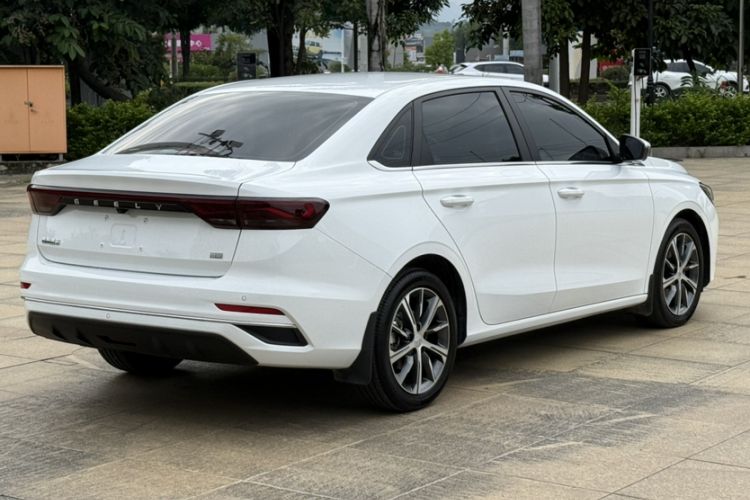 Used Geely Auto Emgrand 2023 4th Generation Champion Edition 1.5L CVT Flagship Model