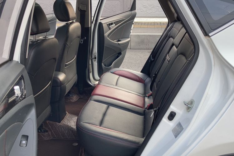 Used Changan Eado 2015 1.6L Manual Junku Model China V Standard
