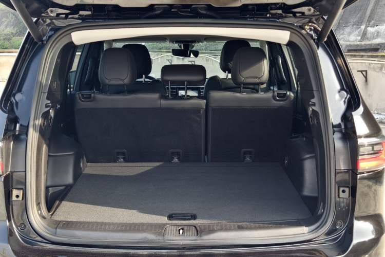 Used  Grand Commander 2022 2.0T Two-Wheel Drive Elite Version
