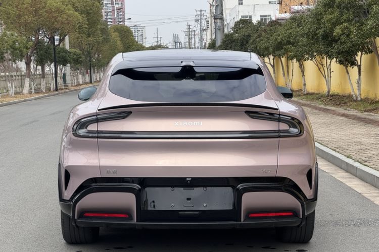 Used Xiaomi Auto YU7 2025 Ultra-Long Range All-Wheel Drive Pro Version
