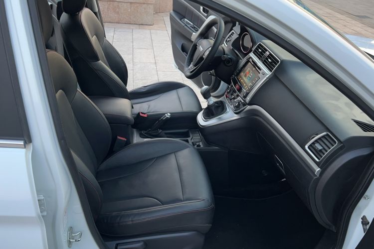 Used Haval M6 2018 1.5T Manual Two-Wheel Drive Elite Model
