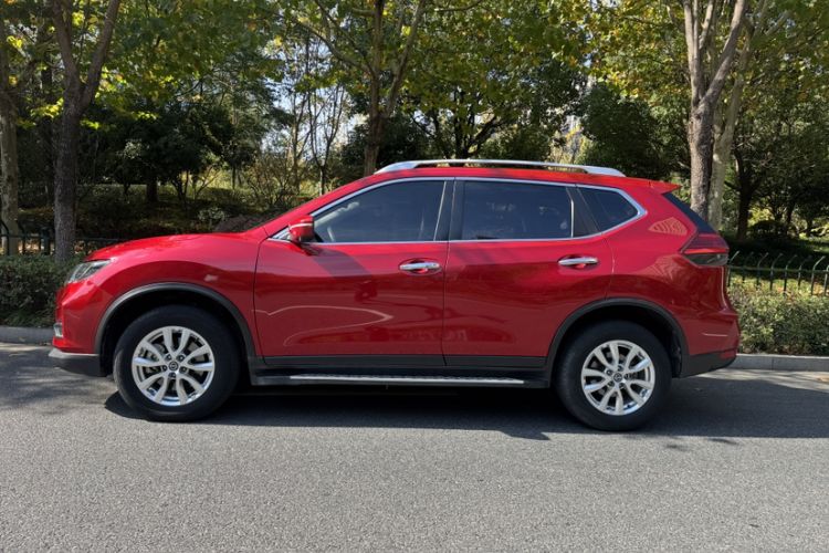 Used Nissan X-Trail 2017 2.0L CVT 7-Seater Comfort Edition 2WD
