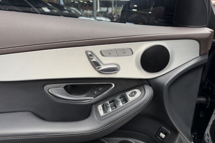 Used Mercedes-Benz GLC 2021 GLC 260 L 4MATIC Dynamic Edition
