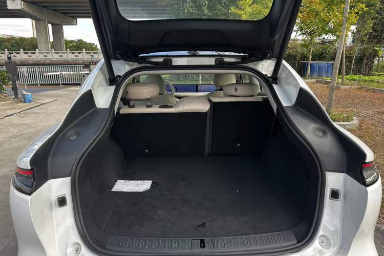 Used  LS6 2025 Long-Range Lingxi Smart Enjoyment Edition
