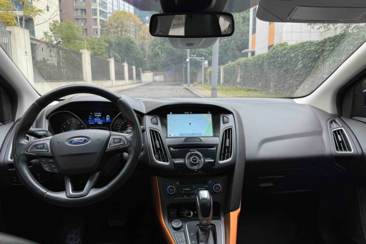 Used Ford Focus 2018 Hatchback Classic EcoBoost 180 Automatic Sport Edition
