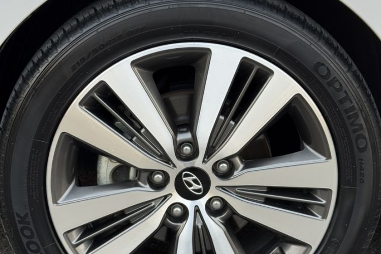 Used Hyundai Mistra 2014 1.8L Automatic Deluxe DLX Model
