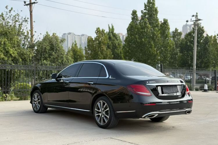 Used Mercedes-Benz E-Class 2019 E 200 L
