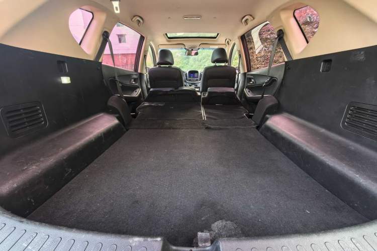 Used Baojun 560 2016 1.8L iAMT Luxury Model
