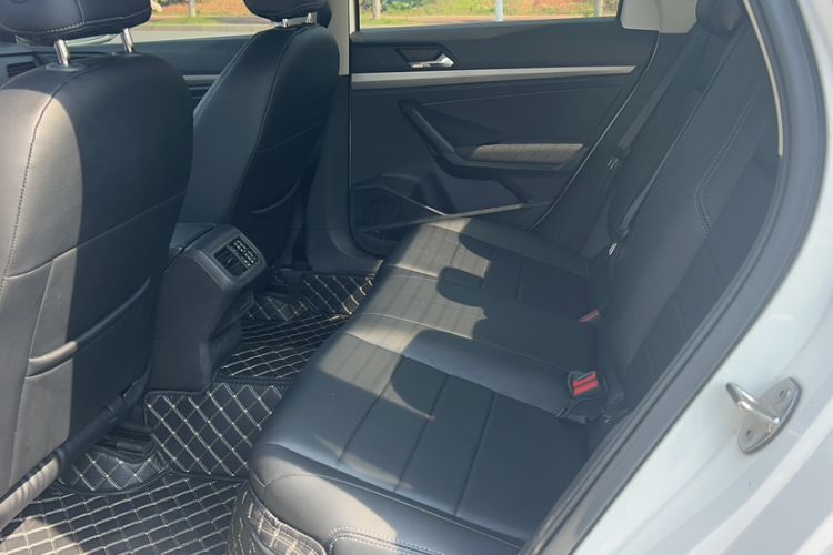 Used Volkswagen Lavida 2022 1.5L Automatic Fashion Edition
