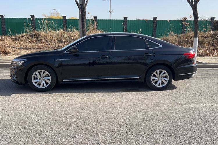 Used Volkswagen Passat 2019 280TSI Business Edition China VI