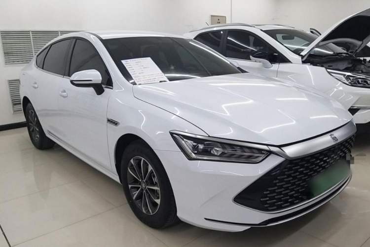 Used BYD Qin PLUS 2024 HONOR Edition DM-i 55KM Leading Model
