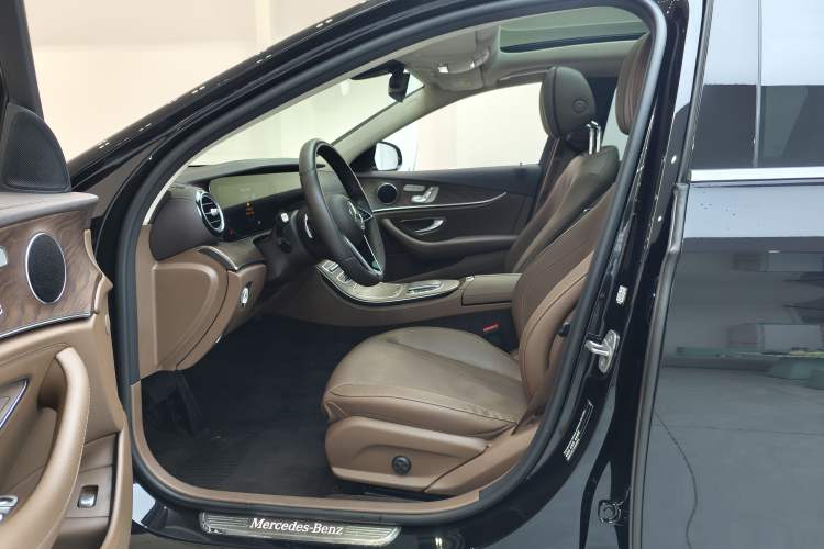 Used Mercedes-Benz E-Class 2021 E 300 L Stylish Model
