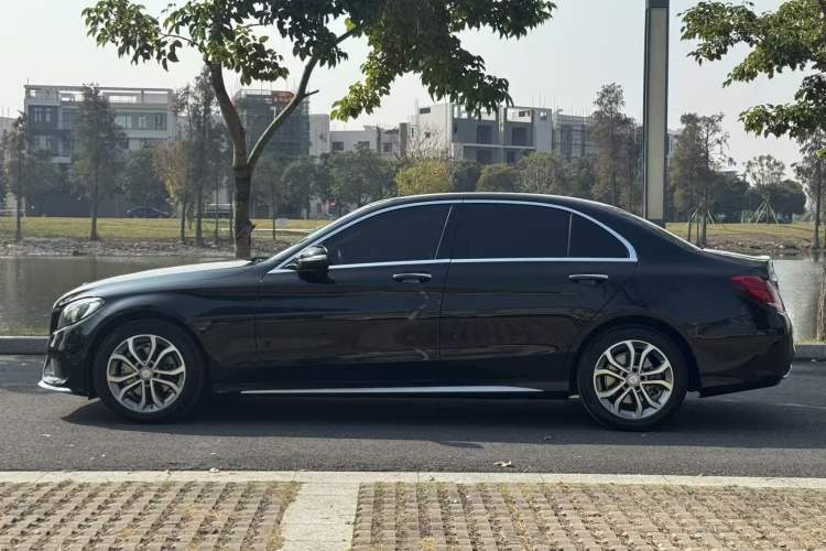 Used Mercedes-Benz C-Class 2015 C 200 L Sport Edition
