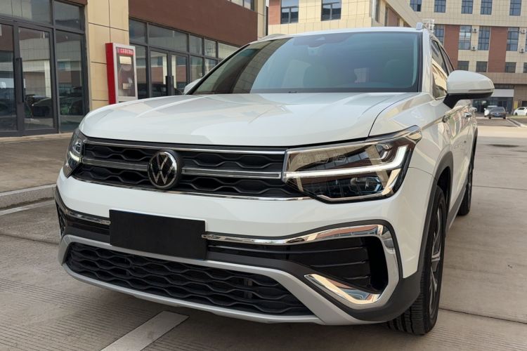 Used Volkswagen Tharu 2023 300TSI Two-Wheel-Drive Full Moon Edition
