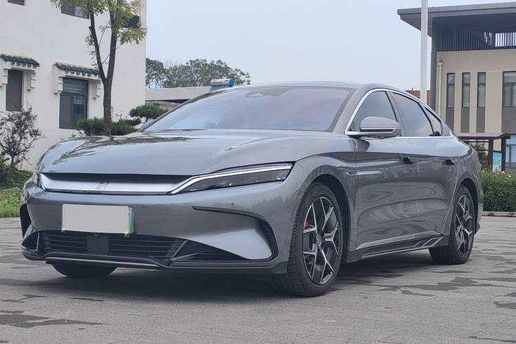Used BYD Han 2023 EV Champion Edition 715 km Front-Drive Flagship Model
