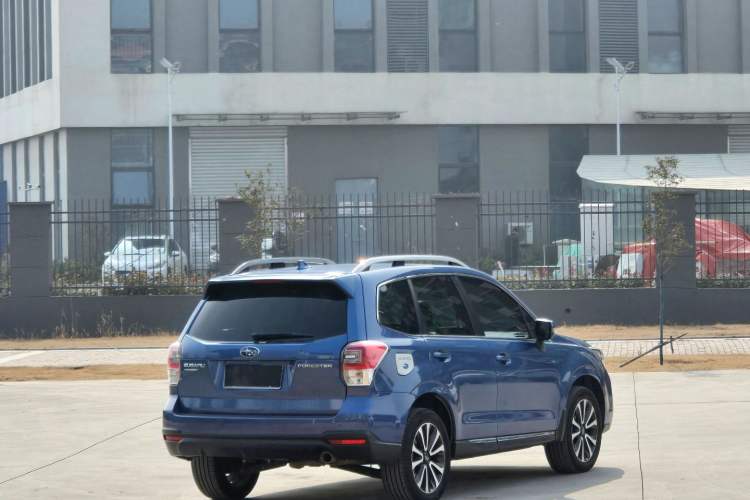 Used Subaru Forester 2016 2.0i Fashion Navigation Edition
