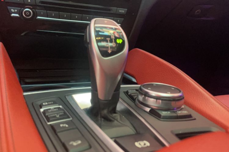 Used BMW X6 2015 xDrive35i Middle East version
