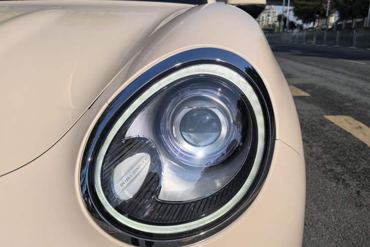 Used ORA Good Cat 2021 400km Standard Range Venus Edition Lithium Iron Phosphate