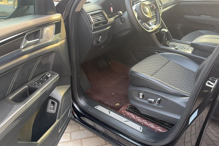 Used Volkswagen Teramont X 2020 Revised Version 330TSI Two-Wheel Drive Luxury Edition
