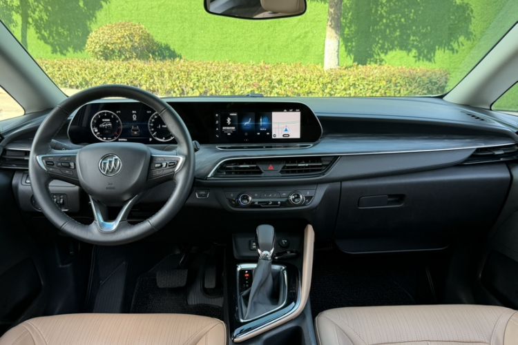 Used Buick GL6 2021 323T Mild Hybrid Connect Luxury Model
