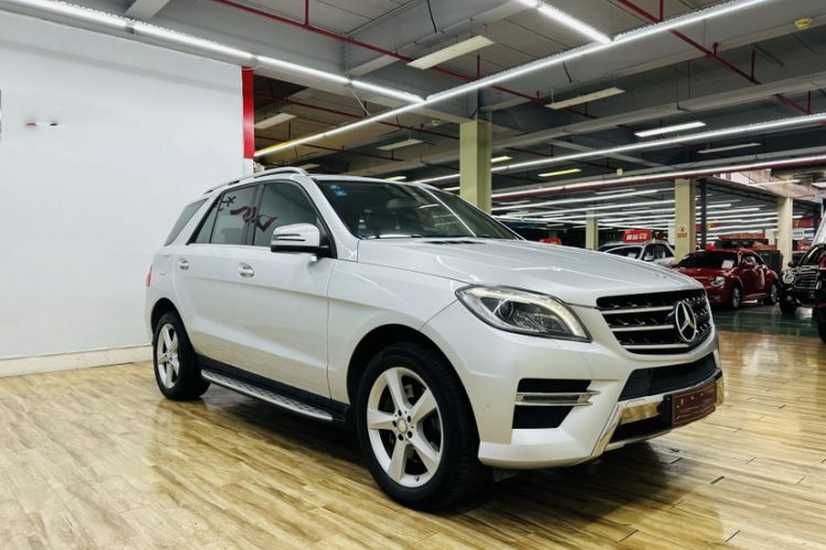 Used Mercedes-Benz M-Class 2015 ML 320 4MATIC