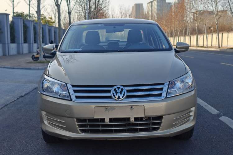 Used Volkswagen Santana 2015 1.6L Automatic Fashion Edition
