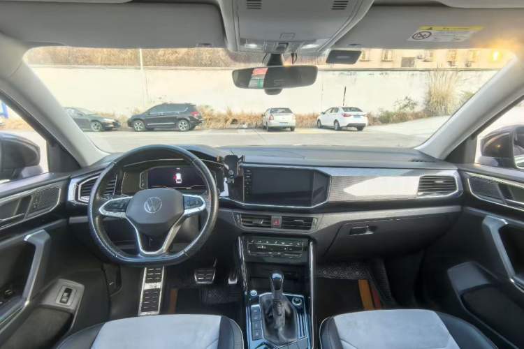 Used Volkswagen Tayron X 2020 330TSI Two-Wheel Drive Luxury Smart Connectivity Version