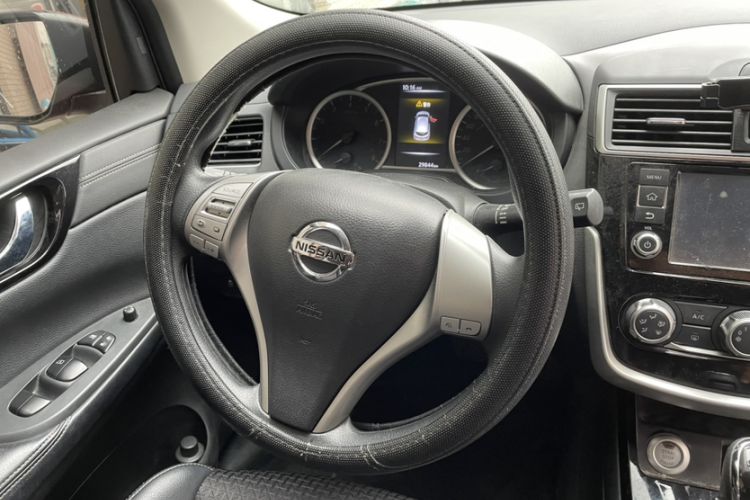 Used Nissan Tiida 2016 1.6L CVT Cool Dynamic Edition
