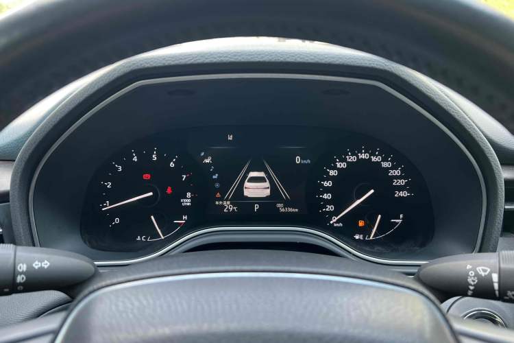 Used Toyota Avalon 2019 2.0L Luxury Edition China VI Standard
