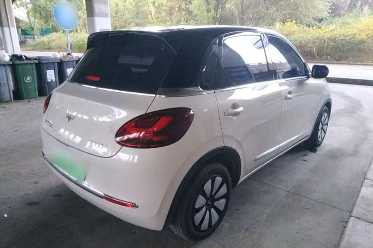 Used Wuling Bingo 2024 333 km Enjoyment Version
