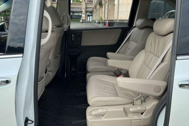 Used Honda Odyssey 2017 2.4L Luxury Edition
