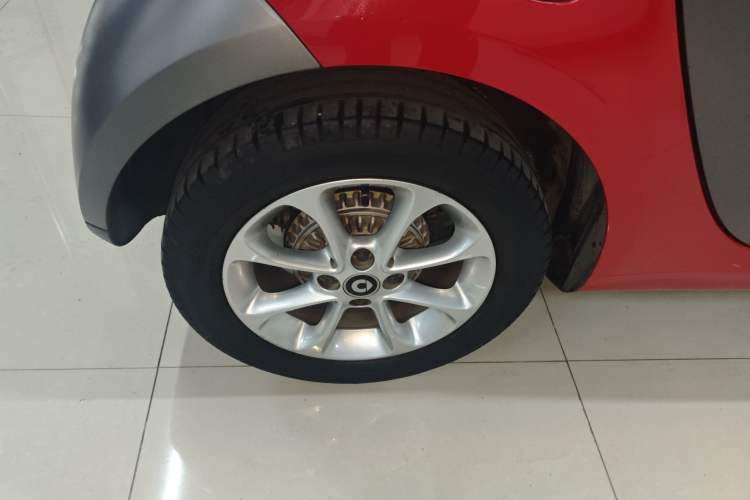 Used  fortwo 2015 1.0L 52 kW hardtop Dynamic version
