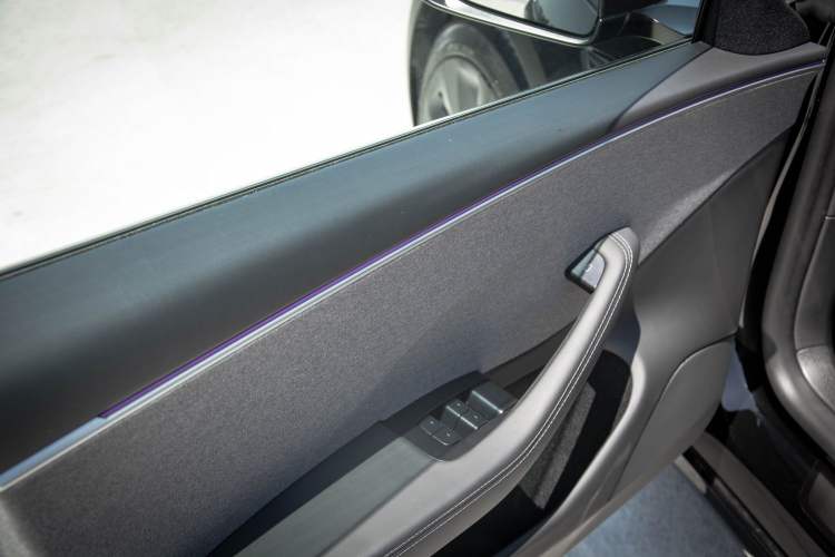 Used Tesla Model 3 2023 Rear-Wheel-Drive Version
