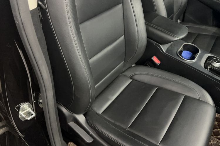 Used Great Wall Poer 2021 2.0T Commercial Version Automatic Diesel Two-Wheel Drive Elite Trim with Long Bed – GW4D20M
