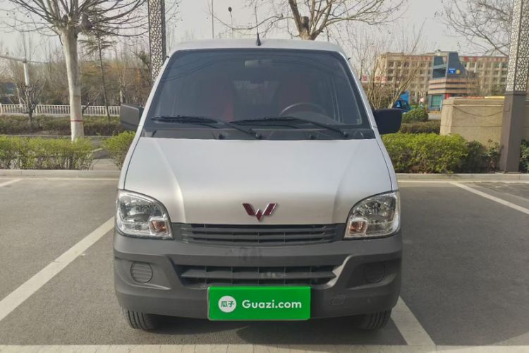 Used Wuling Zhiguang 2023 1.5L Practical Version 5/7 Seats
