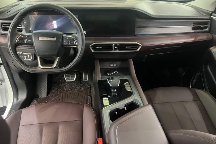 Used Jetour X90 PLUS 2024 1.6TD DCT Villa PRO 7-Seater
