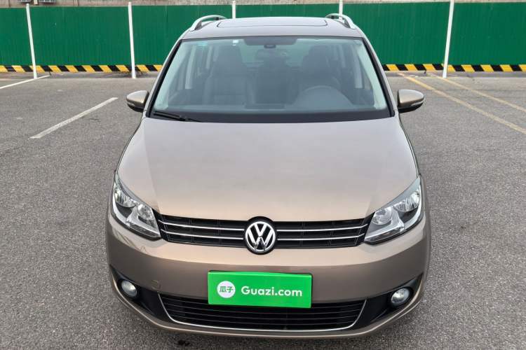 Used Volkswagen Touran 2015 1.4T DSG Comfort Edition 5 Seats
